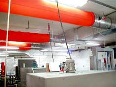 กู้โรงงานหลังน้ำท่วม ฟื้นฟูระบบ Air Condition ด้วย fabric duct แทนท่อลมสังกะสี