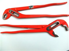 706100 Water pump pliers with box joint