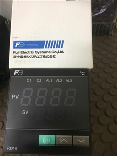 Fuji Temperature Controller   Model : PXR9TCY1-1V000 (96 x 96mm.)