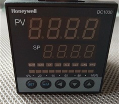 Honeywell DC1030 Digital Controller