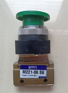 M3221-06-S6 วาล์วปุ่มกด สีเขียว Semax (EMC) วาล์วแบบ 3/2 size 1/8" Pressure 0-10 bar(kg/cm2) 150psi แบบสปริงดันกลับ Spring return ใชัควบคุมทิศทาง ลม