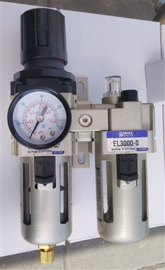 EC010-02 Semax(EMC) Filter regulator 2 unit body ใหญ่ size 1/4" Manaul ปรับมือ รองรับแรงดัน 0-10 bar(kg/cm2) 150psi ใช้กรอง ระบาย น้ำ ลม ในระบบลม ราคาถูก ทนทาน จากใต้หวัน