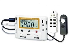 เครื่องวัดแสง/เครื่องวัดยูวี [Lux UV Temp. Humidity datalogger] TR-74Ui