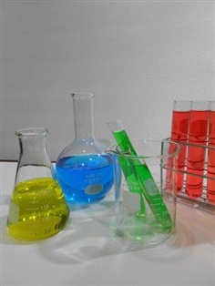 เครื่องแก้ววิทยาศาสตร์ science glassware