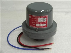 SANWA DENKI Pressure Switch SPS-5K-B, ON/3.5KPa, OFF/4.0KPa, Rc3/8, ZDC2