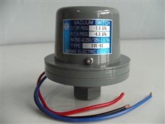 SANWA DENKI Vacuum Switch SVS-5K-B, ON/-4.5kPa, OFF/-3.5kPa, Rc3/8, ZDC2
