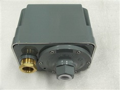 SANWA DENKI Pressure Switch SPS-5A-A, ON/0.5kPa, OFF/0.7kPa, Rc3/8, ZDC2