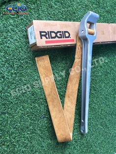 (G) RIDGID 31360 No.5 Aluminum Strap Wrench 7”
