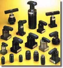 SWING CLAMP " FLOWTEK",SWING CLAMP,CLAMP,AIR CLAMP.HYDROLIC CLAMP,FLOWTEK,Machinery and Process Equipment/Machine Parts