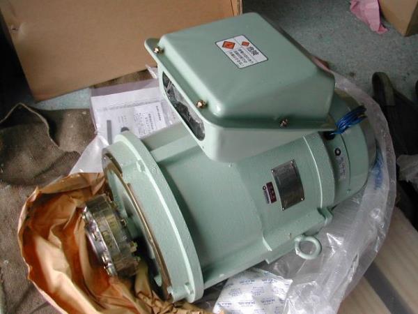 SHINKO 3 Phase Induction Motor IEQ2-G-260-B3 + SBS-230-4DTP1,SHINKO, 3 Phase Induction Motor, IEQ2-G-260-B3,SHINKO,Machinery and Process Equipment/Engines and Motors/Motors