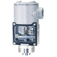 Diaphragm Operated Pressure Switch Series SA1100,Pressure Switch, SA1100,Dwyer,Instruments and Controls/Switches