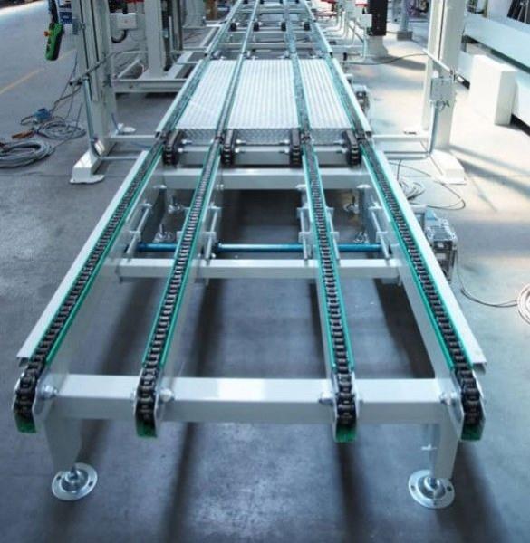 Chain conveyor / โซ่ลำเลียง,Chain conveyor / โซ่ลำเลียง,,Materials Handling/Conveyors