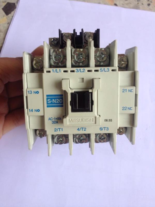 Magnetic contactor "MITSUBISHI" model: S-N20,Magnetic contactor "MITSUBISHI" model: S-N20,MITSUBISHI,Automation and Electronics/Automation Systems/Factory Automation