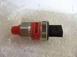 Pressur Transducer,Pressure Transducer Pressure Transducer York,York,Instruments and Controls/Controllers