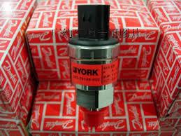 Pressur Transducer,Pressur Transducer,York,025-29139-000,York,Instruments and Controls/Sensors