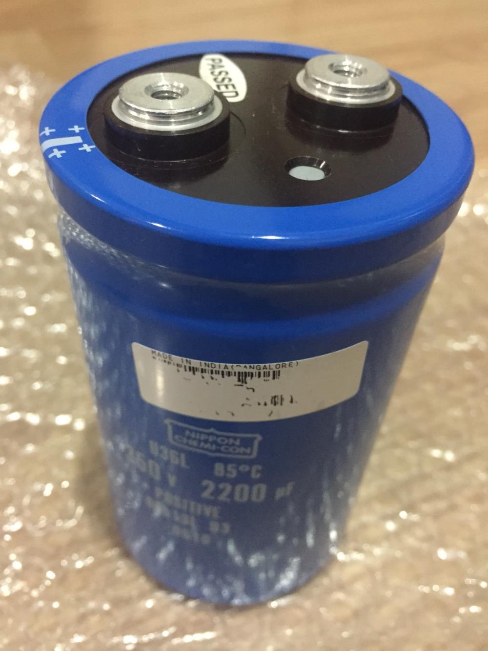 Capacitor,Capacitor, Nippon Chemi-Con, U36L, 350V 2200uf,Nippon Chemi-Con,Automation and Electronics/Electronic Components/Capacitors