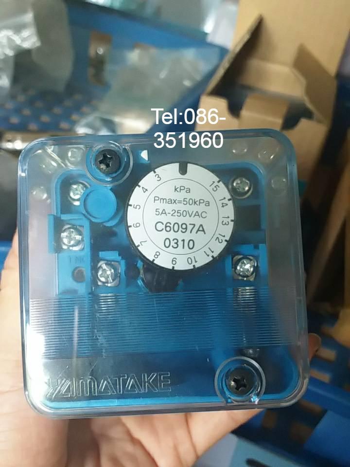 azbil  C6097A0310# "azbil" (Yamatake)Pressure Switch  C6097A0310,azbil  C6097A0310# "azbil" (Yamatake)Pressure Switch  C6097A0310,azbil C6097A0310# "azbil" (Yamatake)Pressure Switch  C6097A0310,Instruments and Controls/Switches
