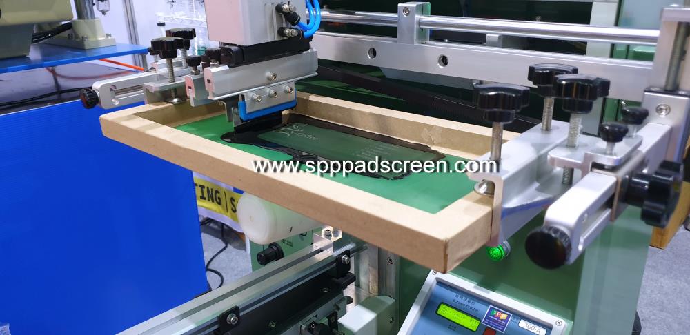 เครื่องสกรีนแก้ว วัตถุผิวโค้ง Screen printing machine Flat Round Screen Printing
