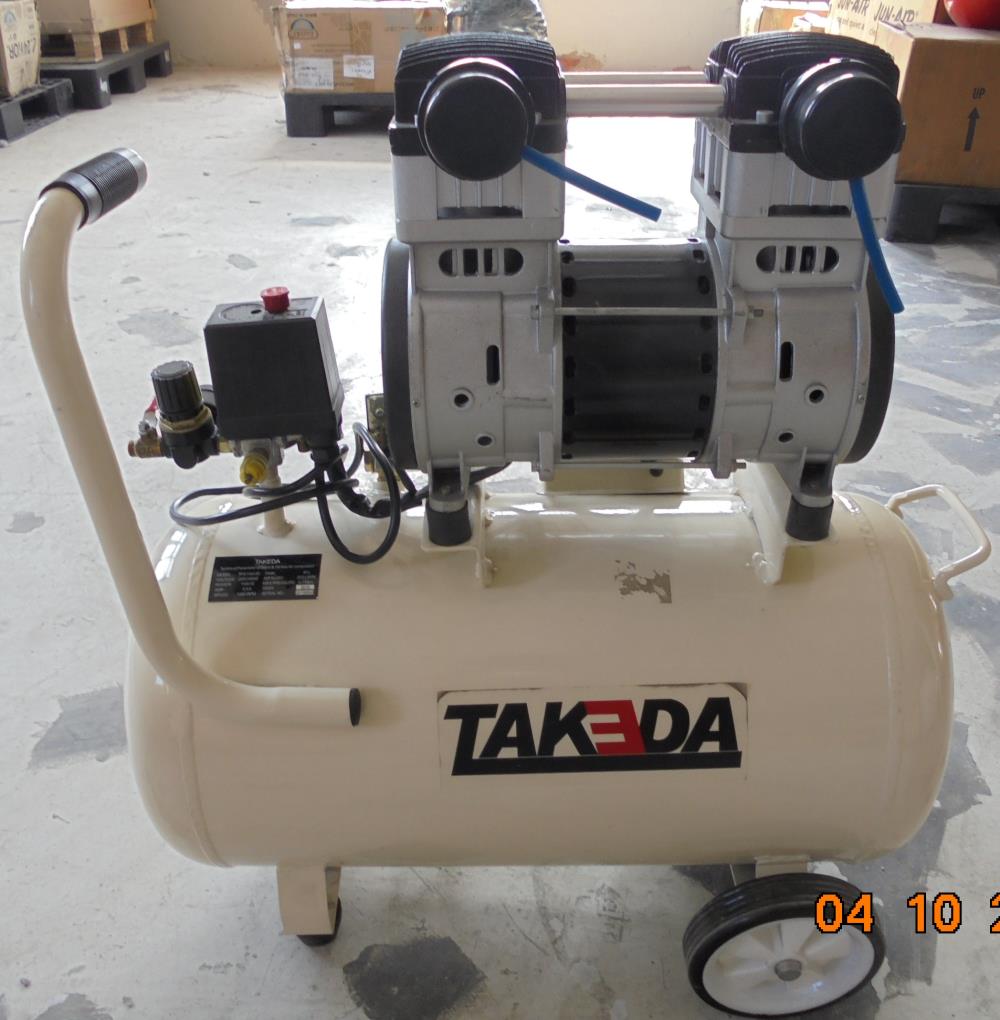ปั๊มลม Takeda ปั๊มลมระบบ OiL free รุ่น TFS1100-40,Air pump,Takeda,Machinery and Process Equipment/Compressors/Air Compressor