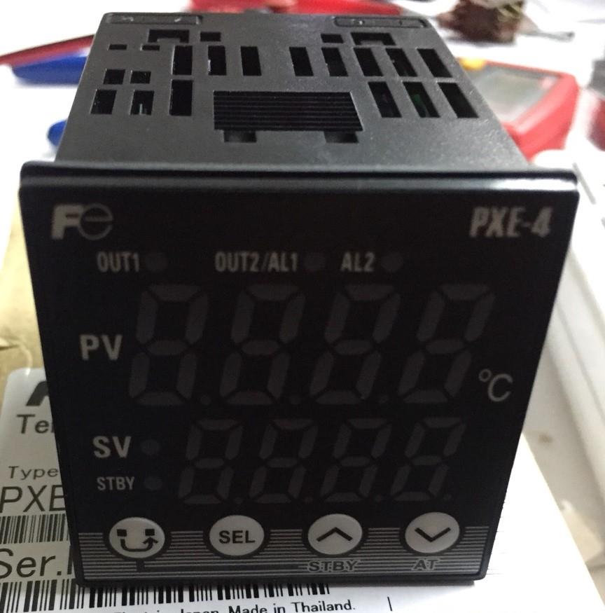 Fuji Temperature Controller PXE4TCY2-1Y000-C