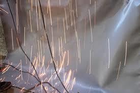 ผ้าไฟเบอร์กลาสกันสะเก็ดไฟเชื่อมทนความร้อนได้ 800 องซาเซลเซียส HT 860 FIBERGLASS  FABRIC 