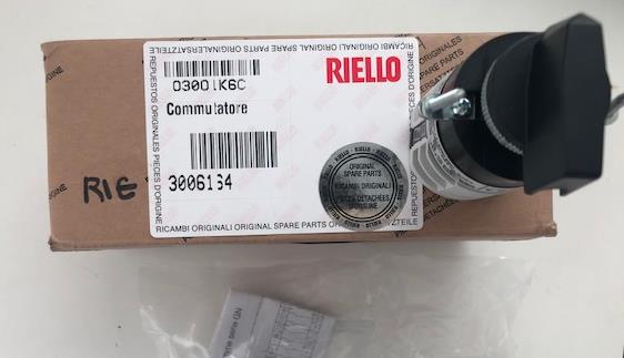 Riello 3006164 Selector switch PRESS 140 T/N 200 T/N,riello,Riello,Instruments and Controls/Switches