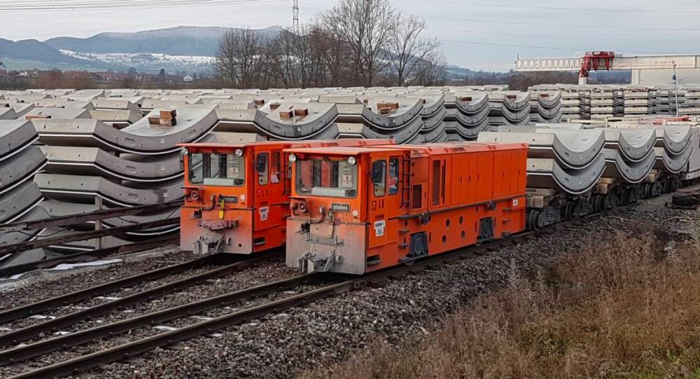 รถไฟ หัวลาก-หัวรถจักร ใช้ในงานก่อสร้างอุโมงค์ Tunnel Locomotive 