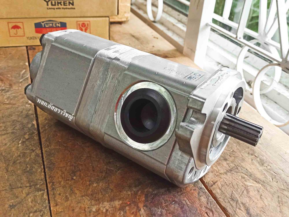 ปั้มไฮดรอลิค (Hydraulic gear Pump) Shimadzu รุ่น D1-18.11A2H9-R296