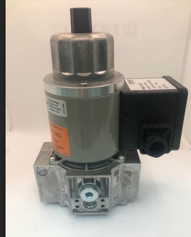 Dungs Single-stage Safety Solenoid Valves 220 VAC MVD205/5 1/2?,MVD205/5,Dungs,Pumps, Valves and Accessories/Valves/Fuel & Gas Valves