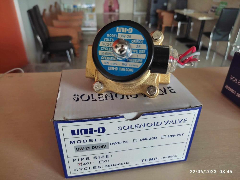 Uni-D UW-25-220V Solenoid valve 2/2 size 1" โซลินอยด์วาล์ว pressure 0-8bar 120psi ทองเหลือง ใช้กับ น้ำ ลม น้ำมัน ส่งฟรีทั่วประเทศ