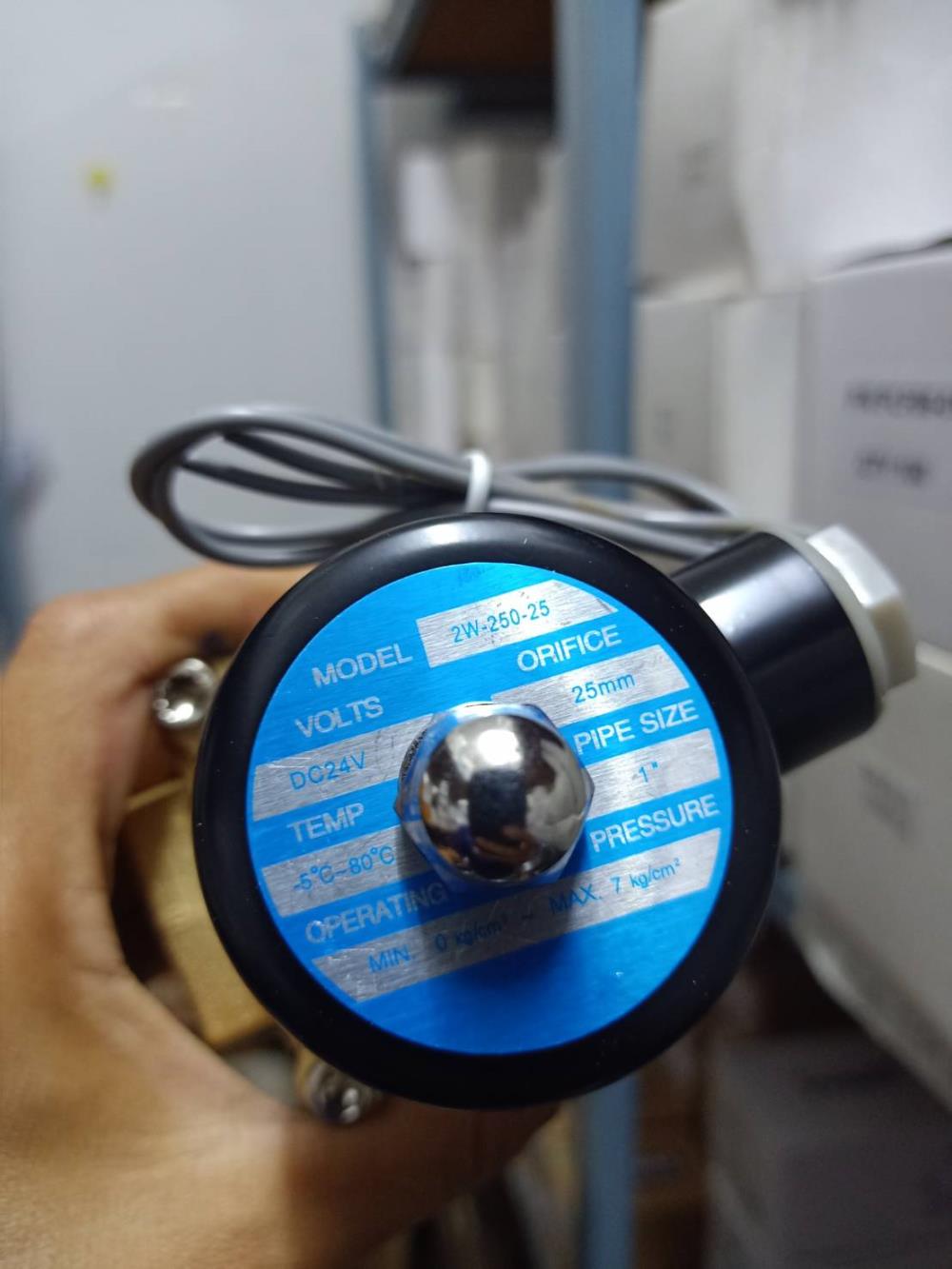2W-250-25-220V Semax(emc)Solenoid valve 2/2 ทองเหลือง size 1" โซลินอยด์วาล์ว pressure 0-8bar(kg/cm2) 120psi ไฟ 220V ใช้กับ น้ำ ลม น้ำมัน ส่งฟรีทั่วประเทศ,2W-250-25-220V Semax(emc)Solenoid valve 2/2 ทองเหลือง size 1" ,2W-250-25-220V Semax(emc)Solenoid valve 2/2 ทองเหลือง size 1" ไฟ 220V,Semax (EMC) วาล์วแบบ 2/2 ทองเหลือง,Energy and Environment/Water Treatment