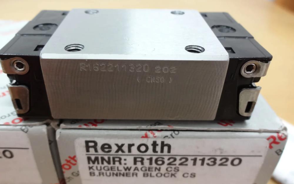 REXROTH R162212320 KWD-015-SNS-C2-H-1,R162282420,Rexroth,Machinery and Process Equipment/Bearings/Slide